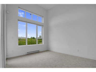 9983 BARNSTON Drive East | Surrey British Columbia | Slide Image Nine