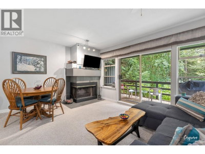 3050 HILLCREST Drive | Whistler British Columbia | Slide Image Eight
