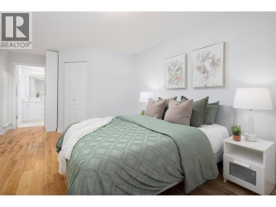 2958 SILVER SPRINGS Boulevard | Coquitlam British Columbia | Slide Image Thirteen