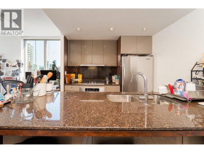 1005 BEACH Avenue | Vancouver British Columbia | Slide Image Seven