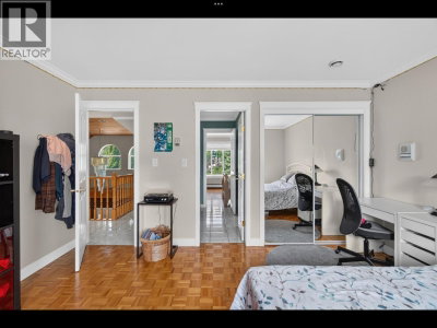 4326 RUMBLE Street | Burnaby British Columbia | Slide Image Twenty-six