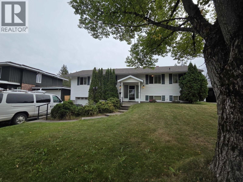 1710 HARPER Drive Prince George British Columbia, V2M 2Y8 - 4 Bedrooms Home For Sale