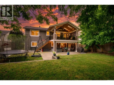 23415 WHIPPOORWILL Avenue | Maple Ridge British Columbia | Slide Image Eighteen