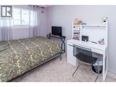 23415 WHIPPOORWILL Avenue | Maple Ridge British Columbia | Slide Image Twenty-four