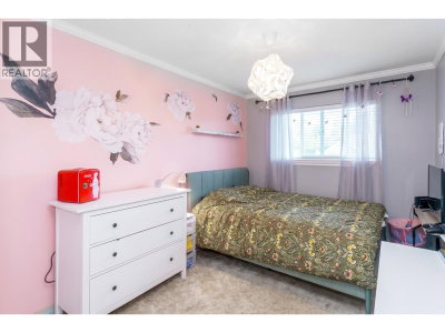 23415 WHIPPOORWILL Avenue | Maple Ridge British Columbia | Slide Image Nine