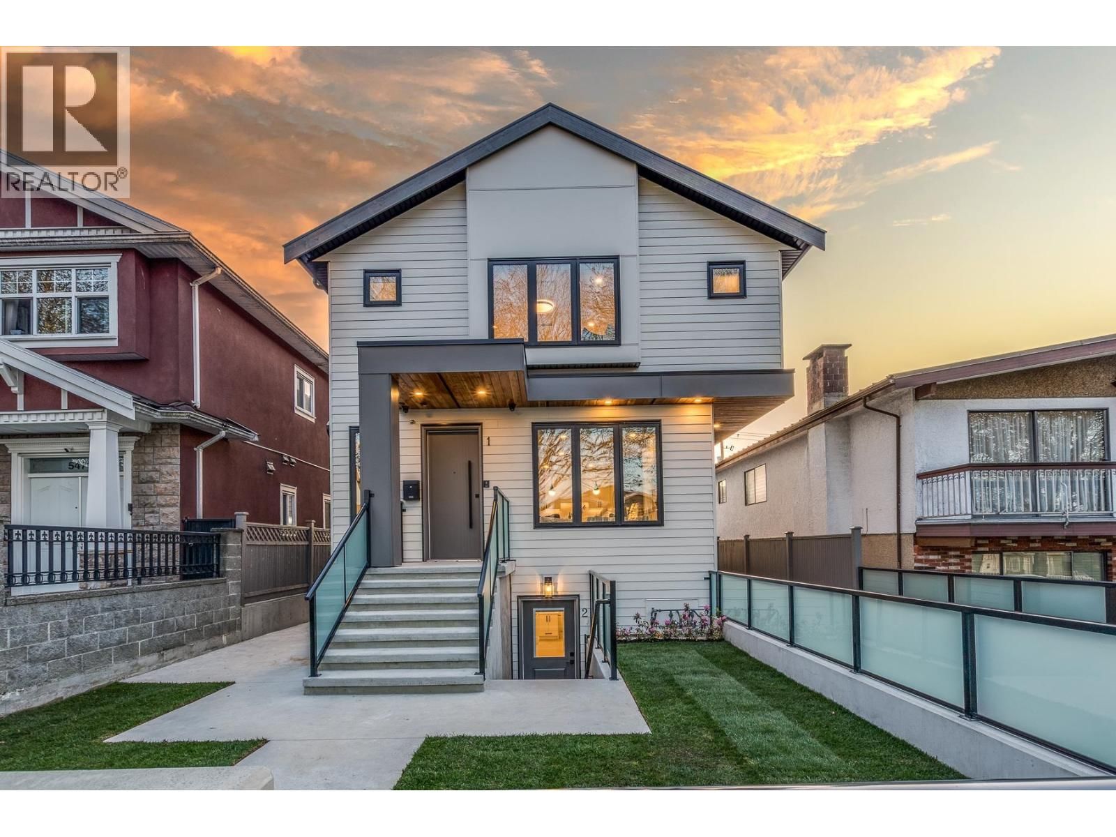 5461 RHODES Street, Vancouver, British Columbia V5R 3P1