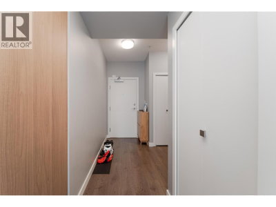 9333 TOMICKI Avenue | Richmond British Columbia | Slide Image Nine