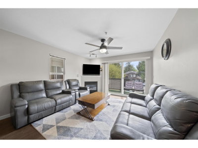 12083 92A Avenue | Surrey British Columbia | Slide Image Seven