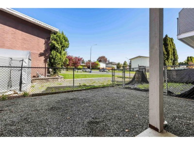 8881 WALTERS Street | Chilliwack British Columbia | Slide Image Thirty-six