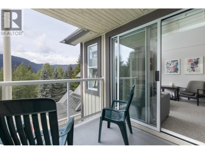 4749 SPEARHEAD Drive | Whistler British Columbia | Slide Image Sixteen