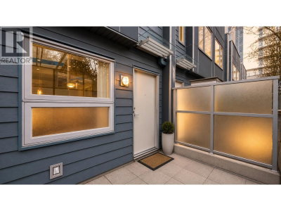 4888 ELDORADO Mews | Vancouver British Columbia | Slide Image Twelve