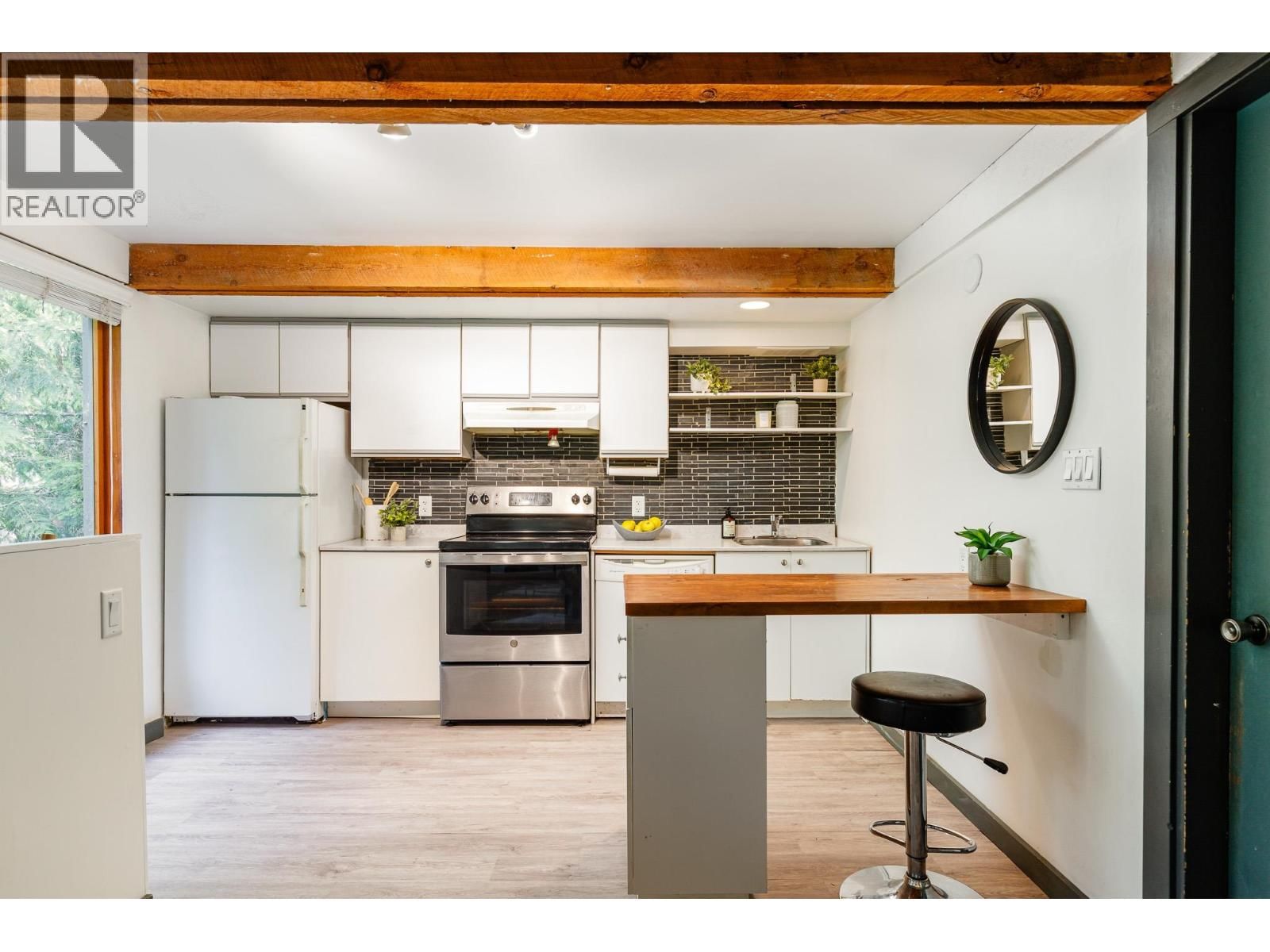 12 2301 CAVENDISH Way property photo