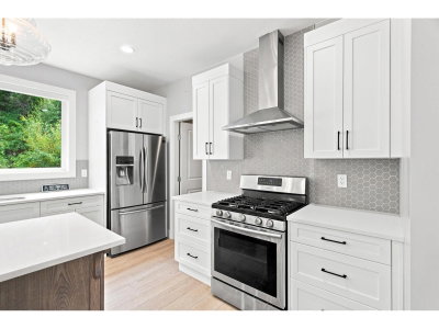 47024 QUARRY Road | Chilliwack British Columbia | Slide Image Five