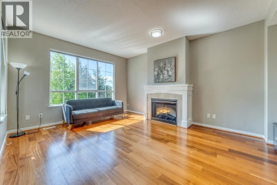1380 PINETREE Way | Coquitlam British Columbia | Slide Image Two