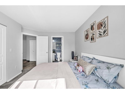 9979 140 Street | Surrey British Columbia | Slide Image Eight