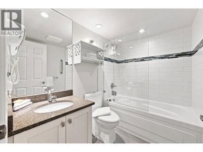 4800 SPEARHEAD Drive | Whistler British Columbia | Slide Image Twelve