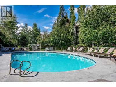 4800 SPEARHEAD Drive | Whistler British Columbia | Slide Image Thirteen