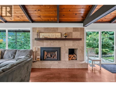 13546 232 Street | Maple Ridge British Columbia | Slide Image Thirteen