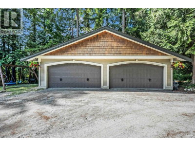 13546 232 Street | Maple Ridge British Columbia | Slide Image Twenty-two