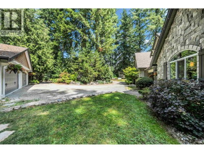 13546 232 Street | Maple Ridge British Columbia | Slide Image Twenty-four