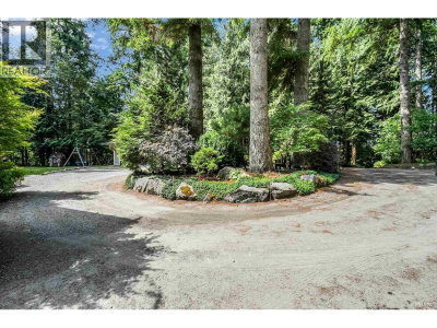13546 232 Street | Maple Ridge British Columbia | Slide Image Twenty-seven