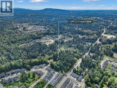 13546 232 Street | Maple Ridge British Columbia | Slide Image Thirty-four