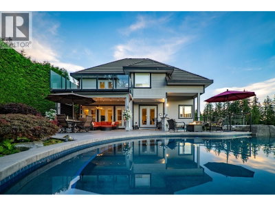 136 DEERVIEW Lane | Anmore British Columbia | Slide Image Nineteen