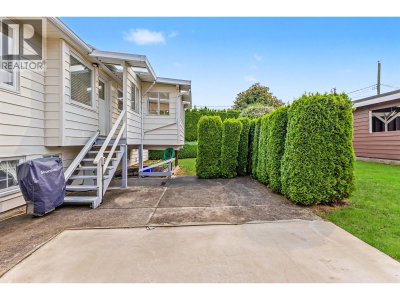 4830 SOUTHLAWN Drive | Burnaby British Columbia | Slide Image Thirty-five