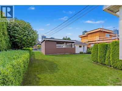 4830 SOUTHLAWN Drive | Burnaby British Columbia | Slide Image Thirty-seven