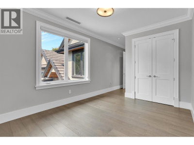 7691 SUNNYMEDE Crescent | Richmond British Columbia | Slide Image Thirty-one