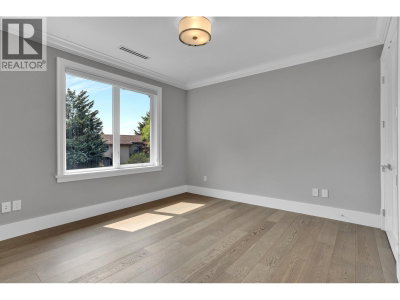 7691 SUNNYMEDE Crescent | Richmond British Columbia | Slide Image Thirty-three