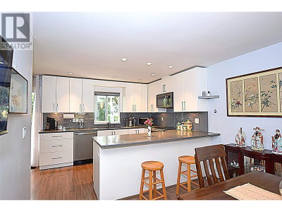 2904 TATLA Place | Coquitlam British Columbia | Slide Image Four