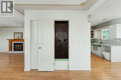 3630 CAMBRIDGE Street | Vancouver British Columbia | Slide Image Thirteen