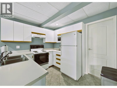 20485 120B Avenue | Maple Ridge British Columbia | Slide Image Twenty-three
