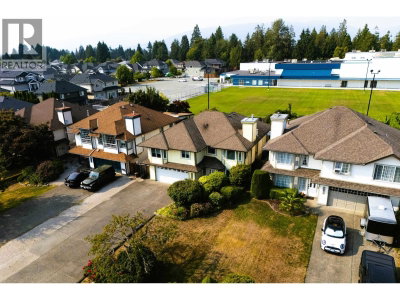 20485 120B Avenue | Maple Ridge British Columbia | Slide Image Thirty-eight