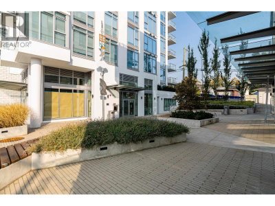 2435 KINGSWAY | Vancouver British Columbia | Slide Image Twenty-eight