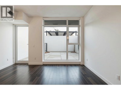 2435 KINGSWAY | Vancouver British Columbia | Slide Image Three