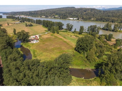 27612 RIVER Road | Abbotsford British Columbia | Slide Image Two