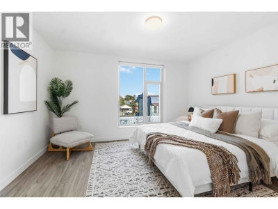 755 HARBOURSIDE Drive | North Vancouver British Columbia | Slide Image Eleven