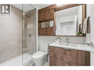 755 HARBOURSIDE Drive | North Vancouver British Columbia | Slide Image Nineteen