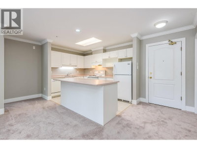 2978 BURLINGTON Drive | Coquitlam British Columbia | Slide Image Nine