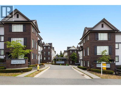 11272 240 Street | Maple Ridge British Columbia | Slide Image Two