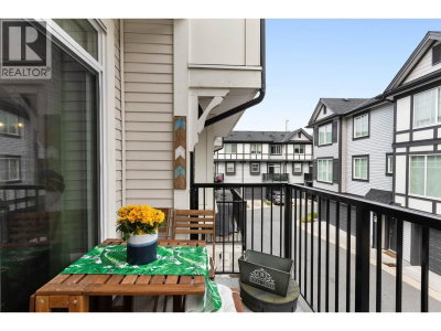 11272 240 Street | Maple Ridge British Columbia | Slide Image Twenty-one