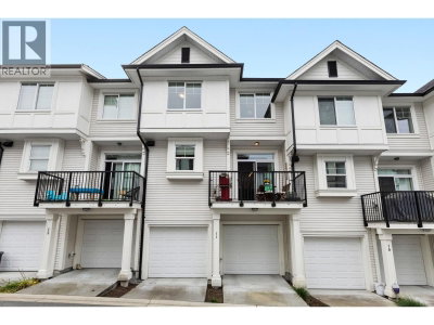 11272 240 Street | Maple Ridge British Columbia | Slide Image Three
