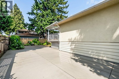 675 DUNCAN Avenue | Burnaby British Columbia | Slide Image Eighteen