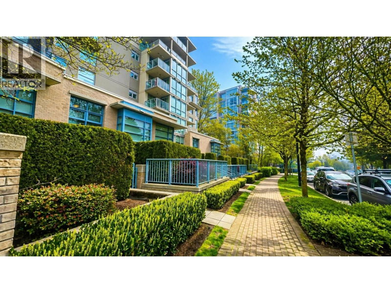 9266 UNIVERSITY Crescent Burnaby British Columbia, V5A 4Z1 - 2 Bedrooms Home For Sale