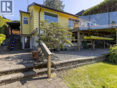 6248 WELLINGTON Avenue | West Vancouver British Columbia | Slide Image Three