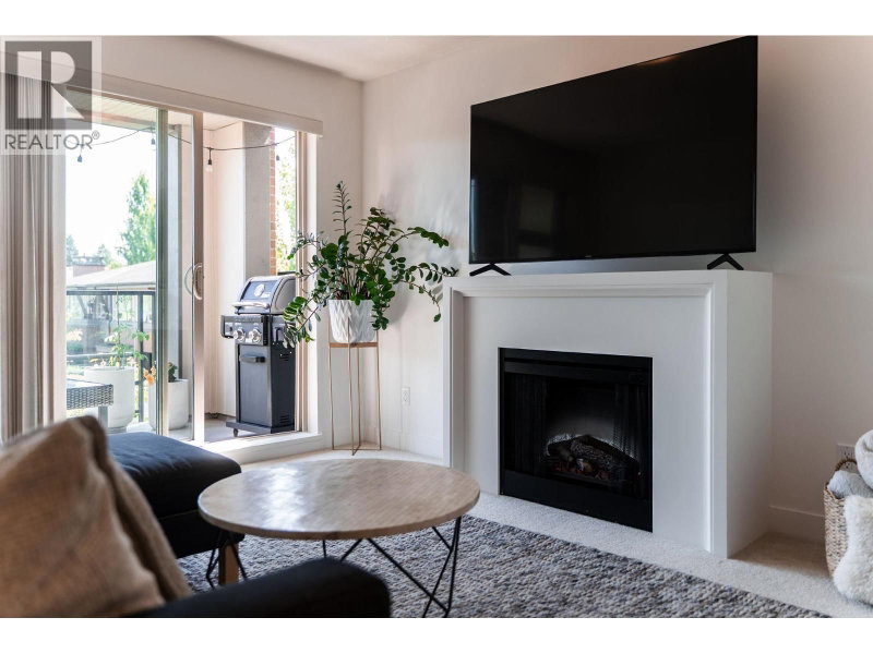 738 29TH Avenue Vancouver British Columbia, V5V 0B6 - 2 Bedrooms Condo For Sale