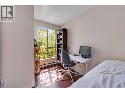 5818 LINCOLN Street | Vancouver British Columbia | Slide Image Nine