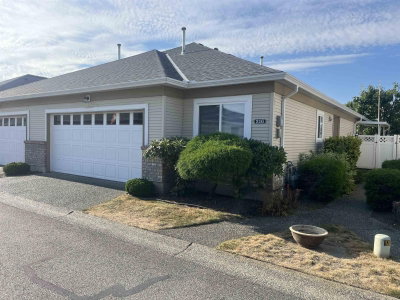 8485 YOUNG Road | Chilliwack British Columbia | Slide Image One